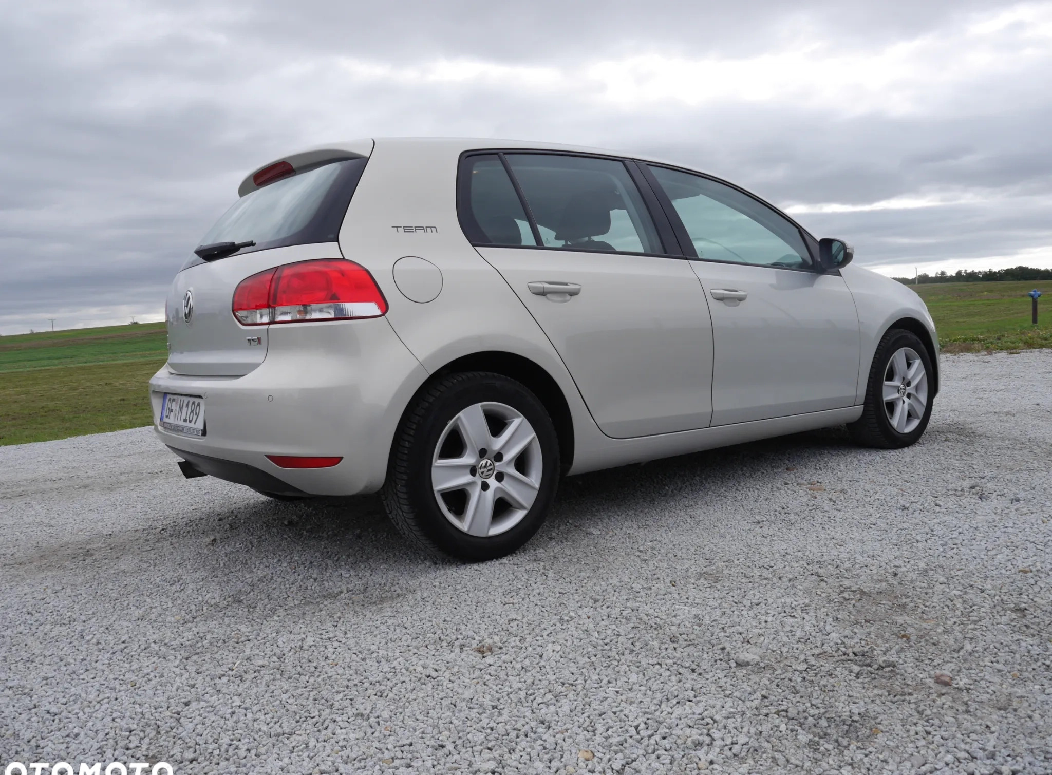 Volkswagen Golf cena 22800 przebieg: 229874, rok produkcji 2009 z Grabów nad Prosną małe 277